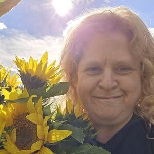 Meet your Posher, Elisa